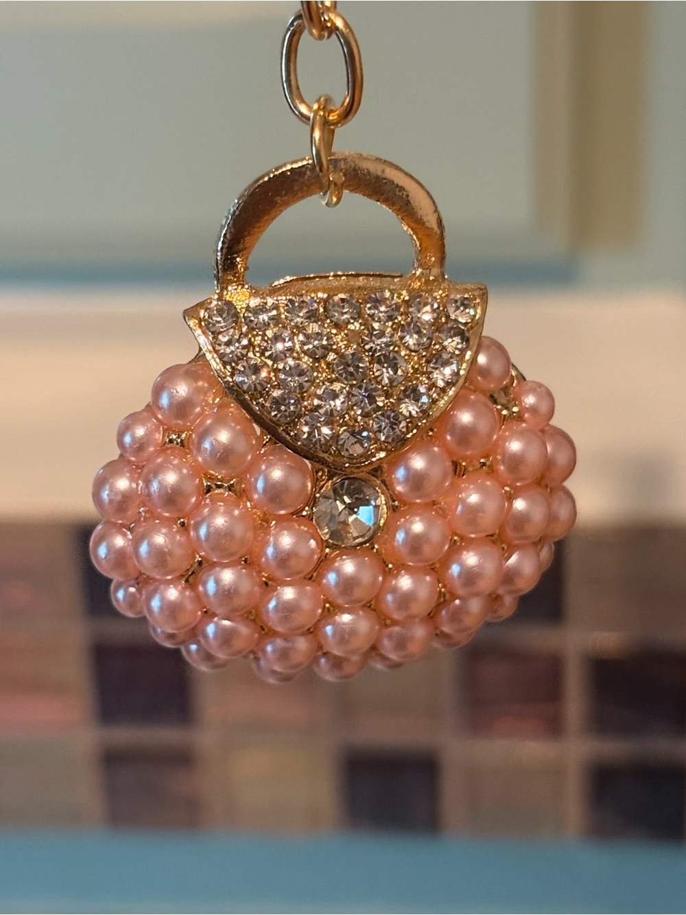 Gold Pink Pearl Mini Handbag Keychain - Fashion Accessory - Picture 3 of 4
